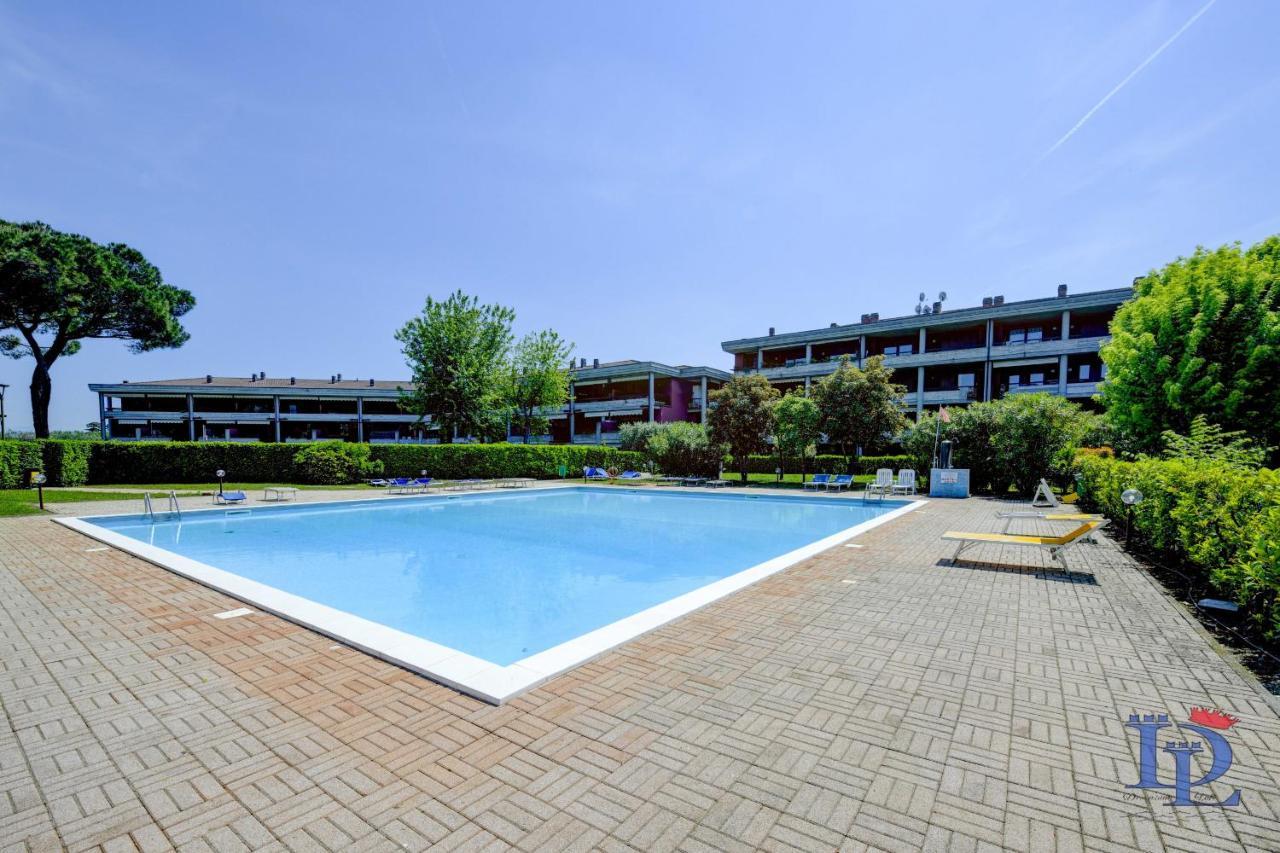 Desenzanoloft Official Partner Marriott Homes & Villas - Dolce Vita With Garden And Pools Desenzano del Garda Exterior photo