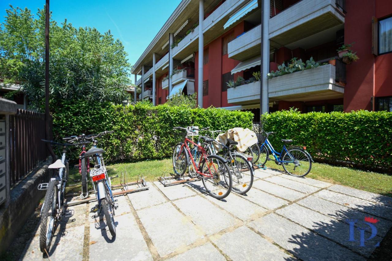 Desenzanoloft Official Partner Marriott Homes & Villas - Dolce Vita With Garden And Pools Desenzano del Garda Exterior photo
